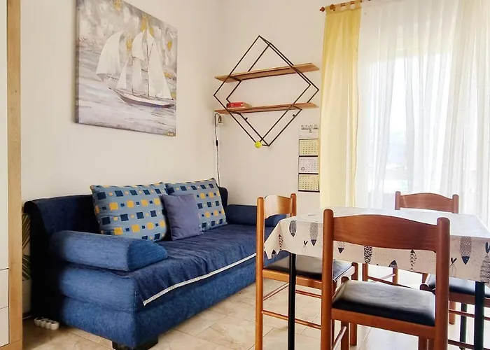 Miculinic Apartament *