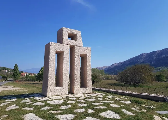 Apartament Miculinic